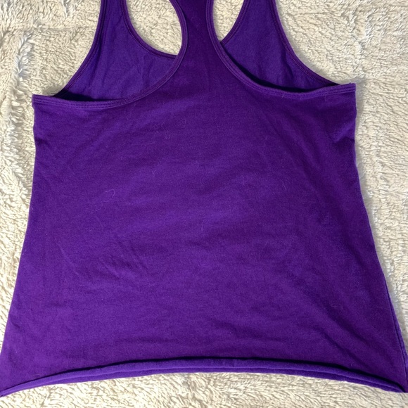 Nike tank top - Picture 2 of 2